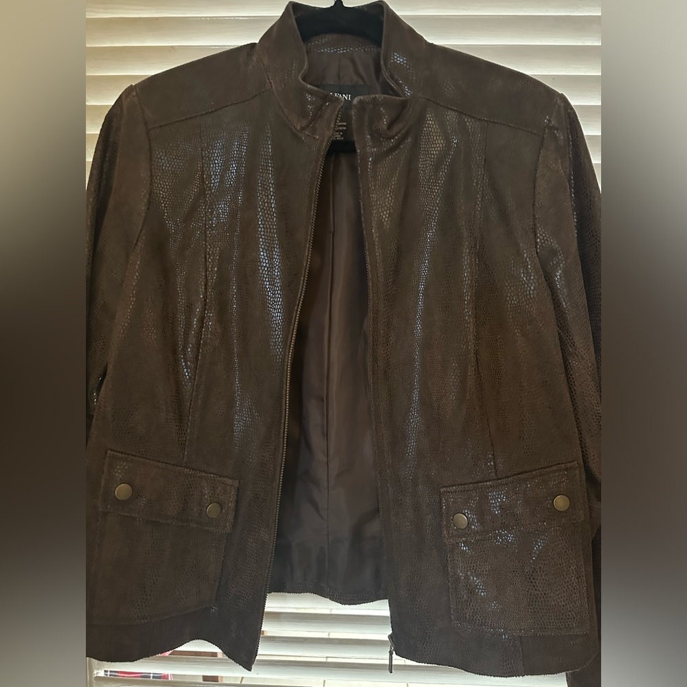 Y2K mocha Alfani leather jacket.